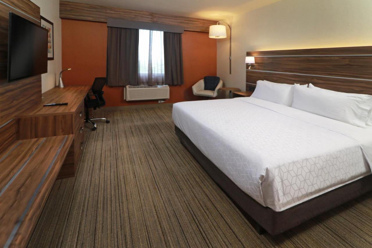 Holiday Inn Express - Monterrey - Fundidora By Ihg Экстерьер фото